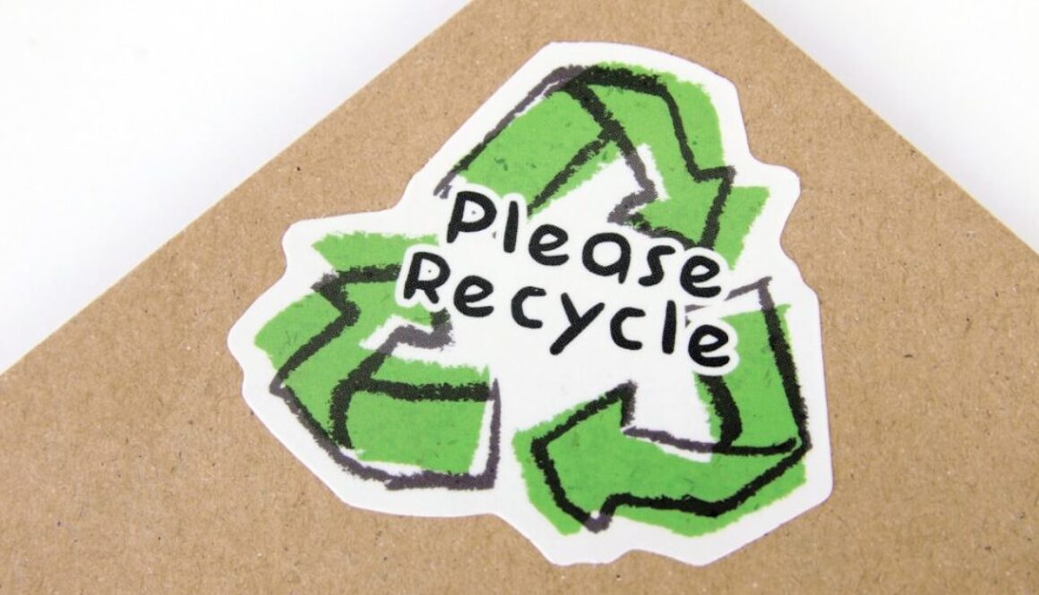 Recykling w małych firmach – od elektroodpadów po opakowania e-commerce